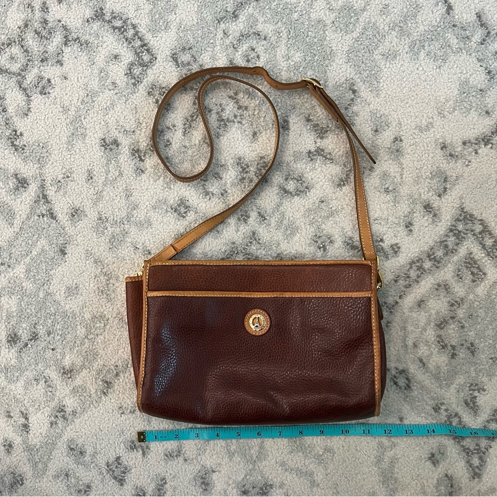 La Tour Eiffel crossbody leather bag
